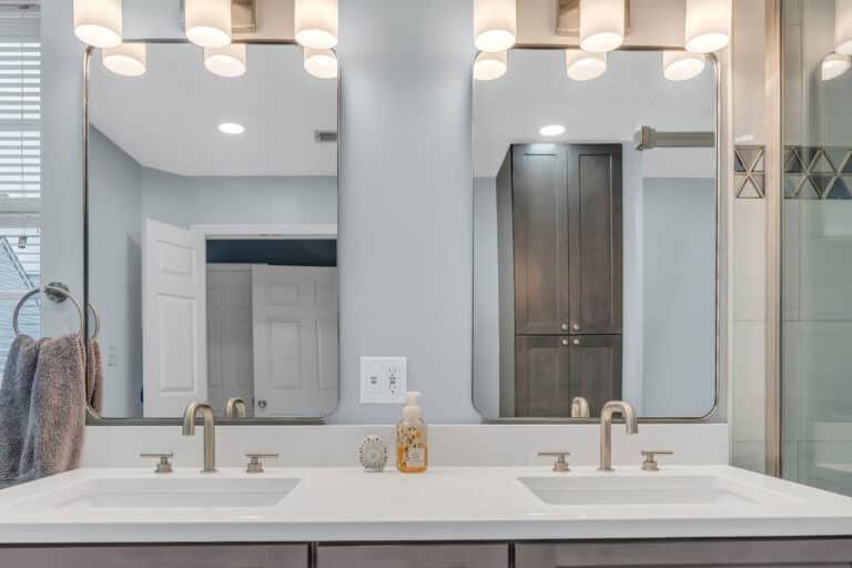 Double-sink vanity with square mirror