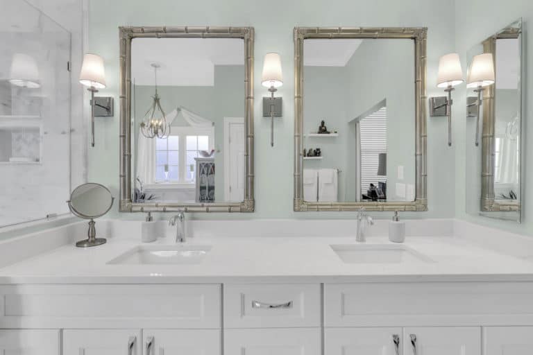 Elegant white vanity