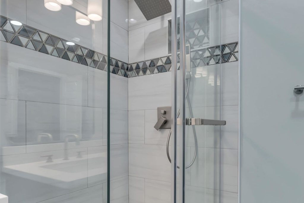 shower remodeling with glass door