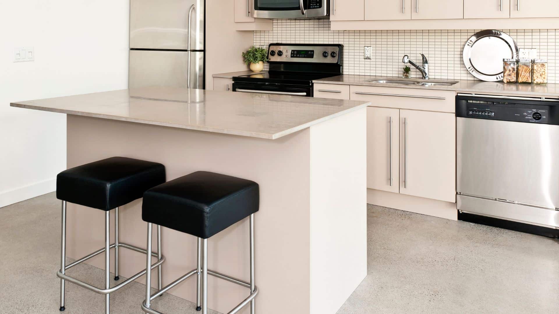 Kitchen style with center island