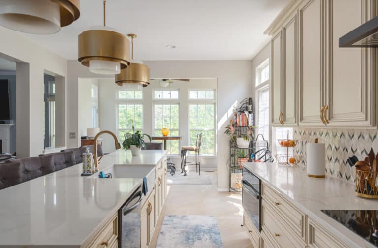 Kitchen remodeling in Waldorf, MD with elegant cabinets