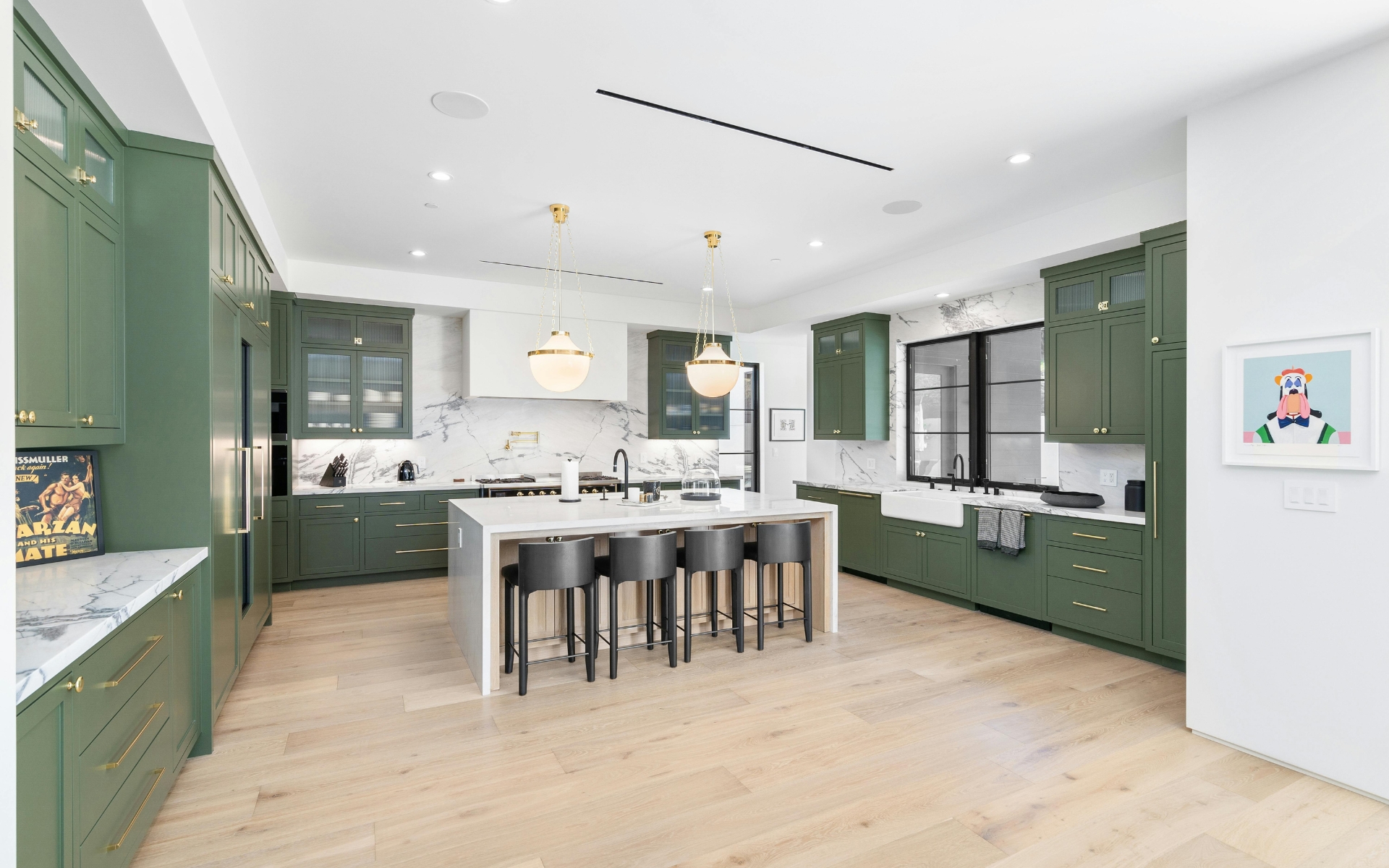 25 Popular Kitchen Cabinet Color Ideas to Try this 2025