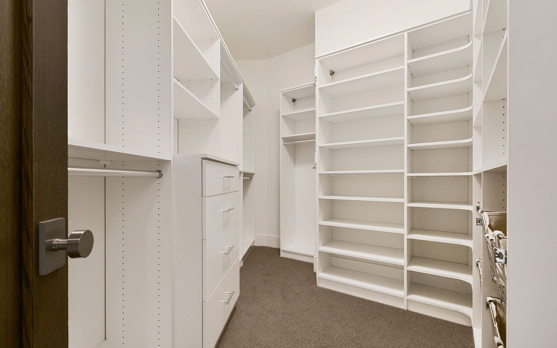 Small custom closet solutions for your home